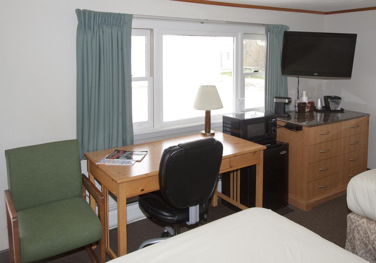 The Bluebird Motel Maine Machias Exterior foto